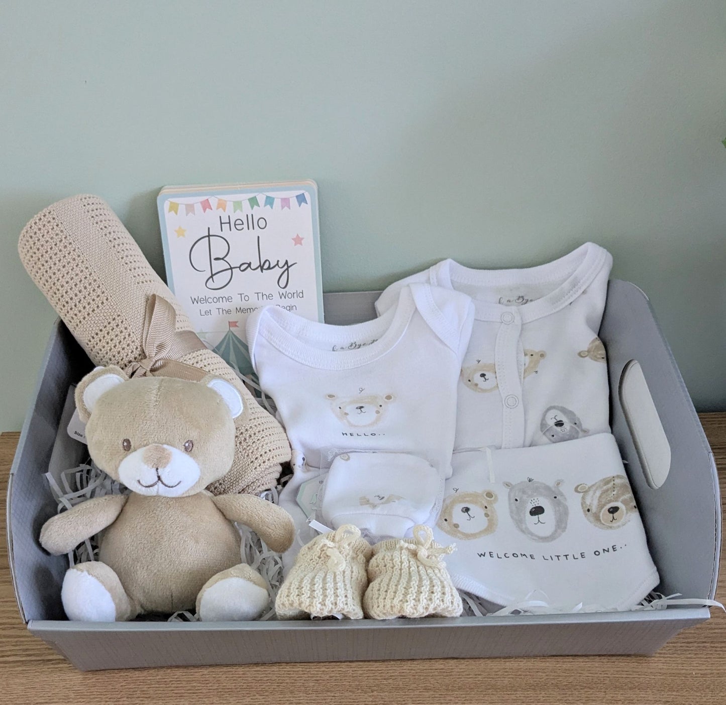 Teddy Bear Themed Neutral Gift Hamper