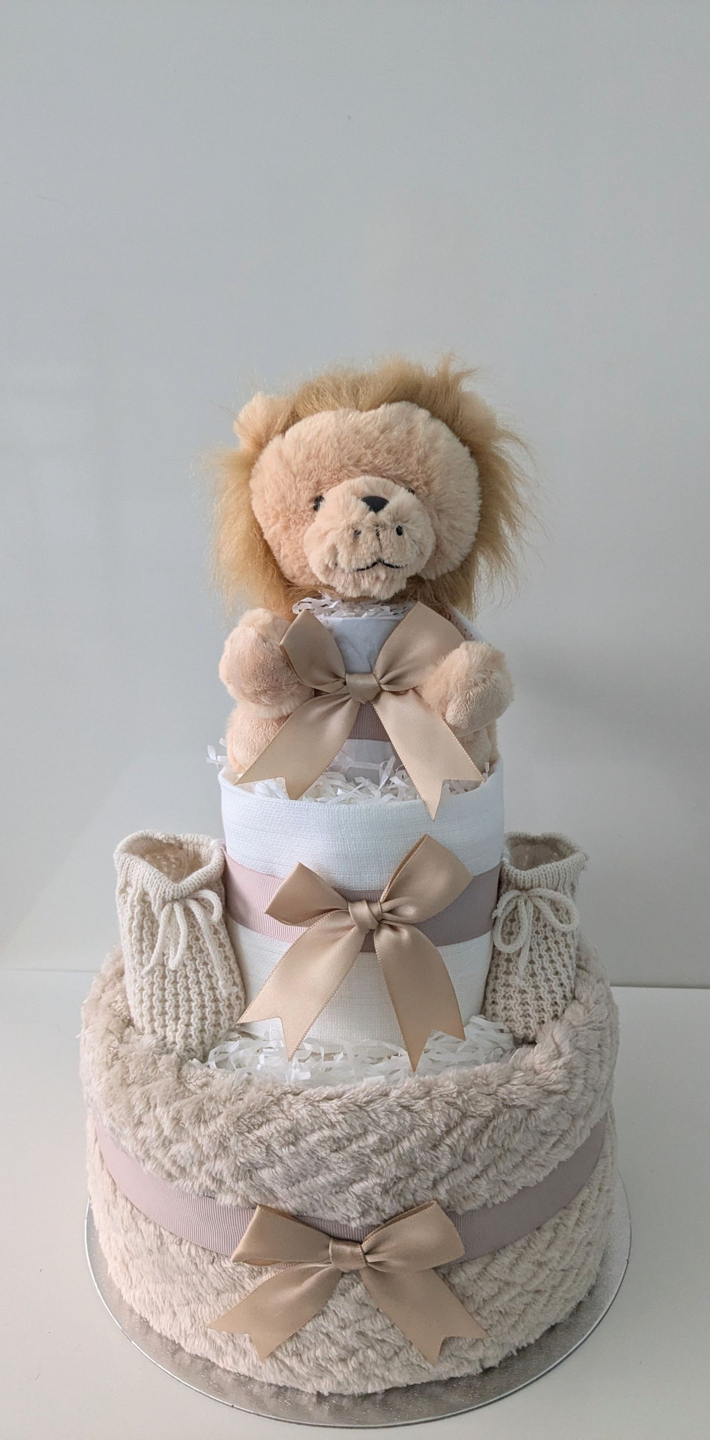 Unisex Beige and White Lion Nappy Cake Gift