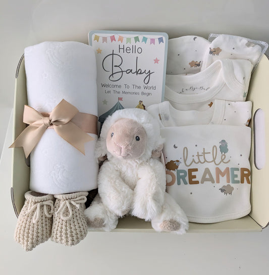 Little Dreamer Unisex Baby Gift Hamper