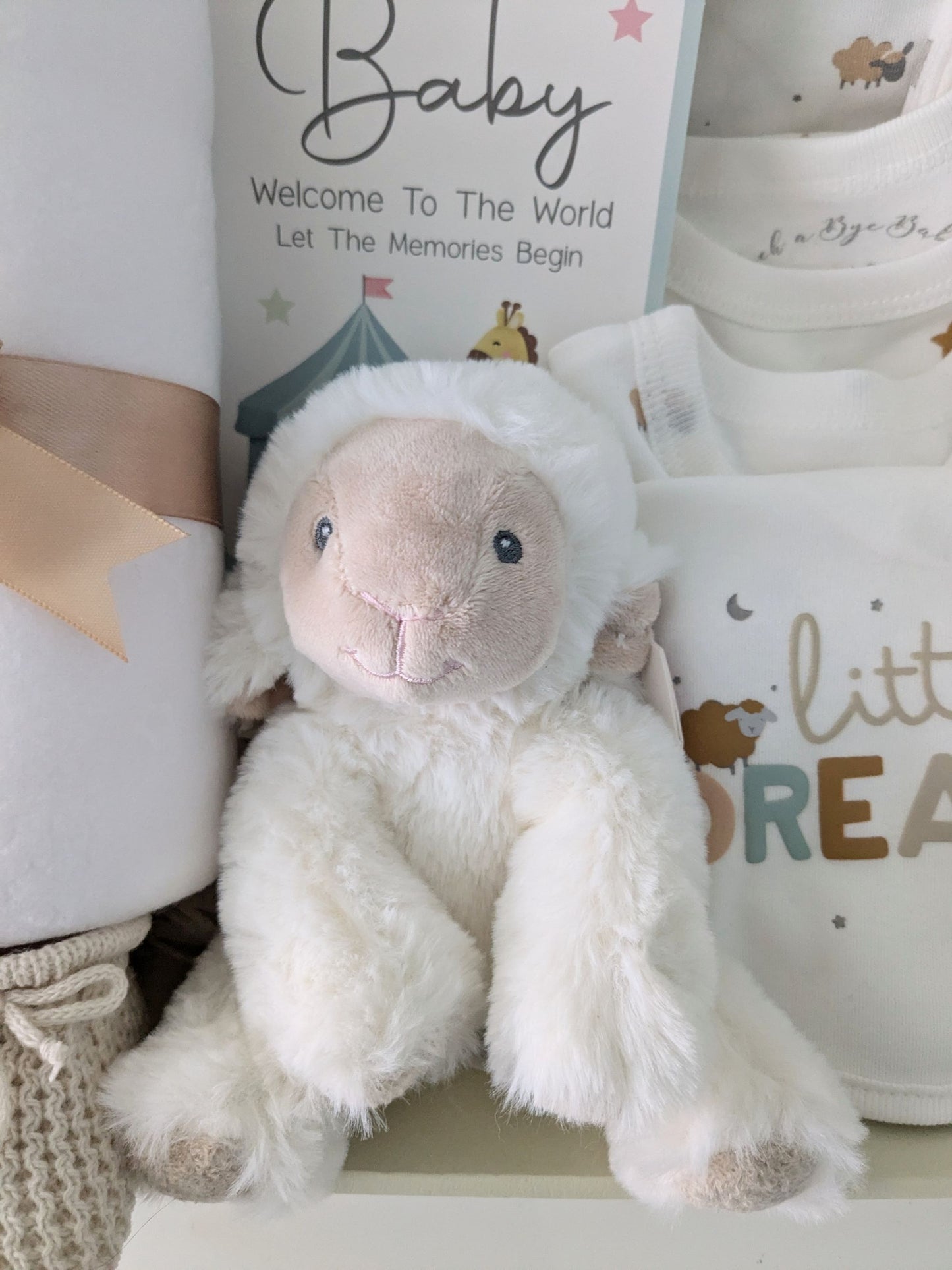 Little Dreamer Unisex Baby Gift Hamper