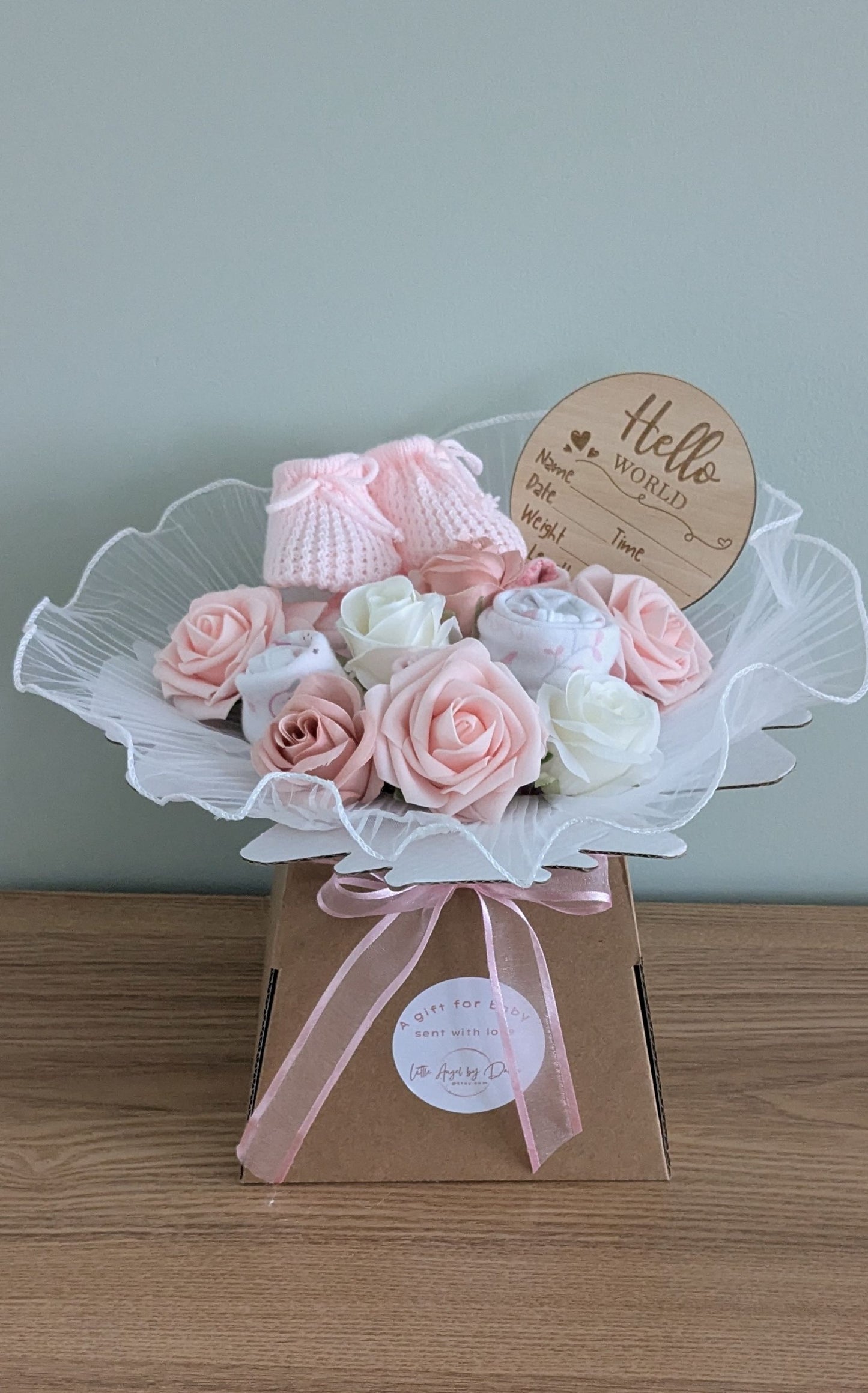 2-in-1 Mum and Baby Gift Baby Clothes Bouquet in Baby Pink
