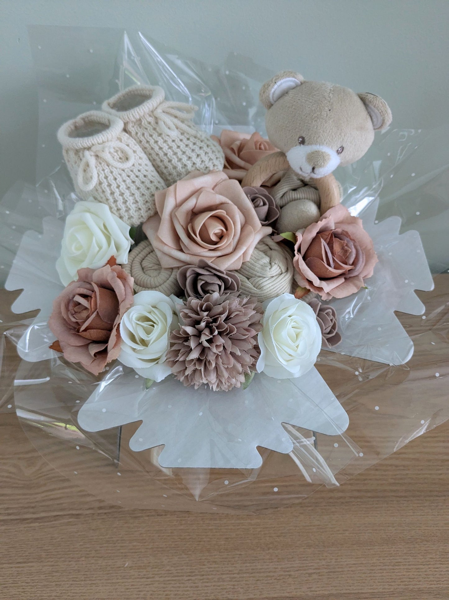 Teddy Bear Theme Neutral Baby Clothes Bouquet
