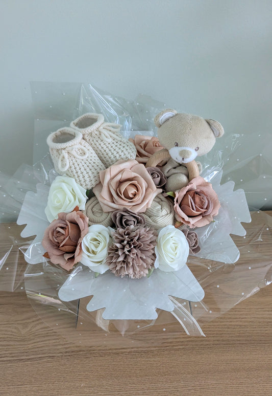 Teddy Bear Theme Neutral Baby Clothes Bouquet